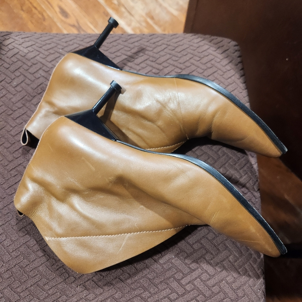 Mercedes Castillo small heel pointy toe bootie sz 40 10 - Picture 3 of 8